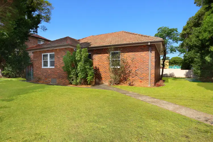 34 Margaret Street, Kingsgrove NSW 2208