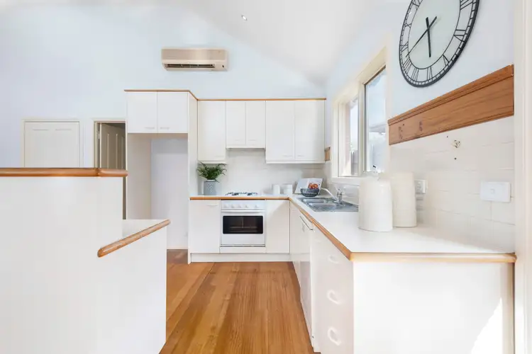 Fourth view of Homely townhouse listing, 1/2 Lang Road, Mount Waverley VIC 3149