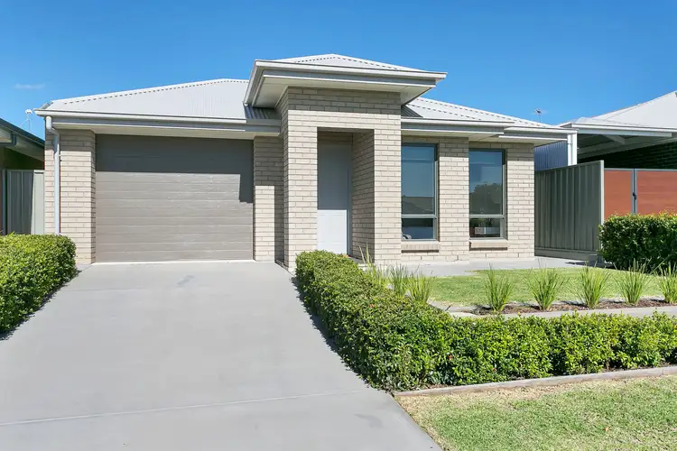 Second view of Homely house listing, 25 Arkle Place, Woodcroft SA 5162
