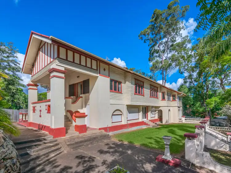 95 Bank Road, Graceville QLD 4075