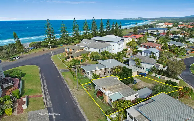 4 Pippie Street, Yamba NSW 2464