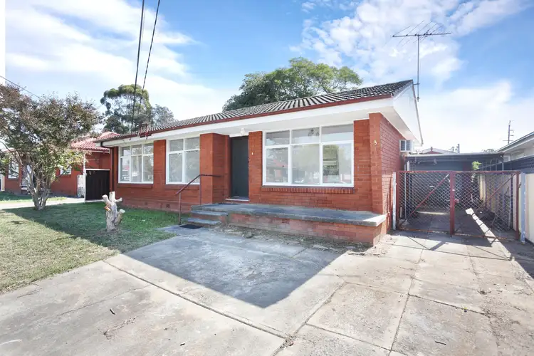 3 Jasmine Crescent, Cabramatta West NSW 2166
