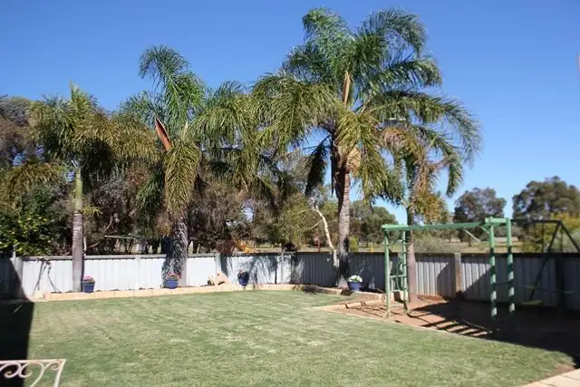 Sixth view of Homely house listing, 32 Bonniefield Road East, Bonniefield WA 6525