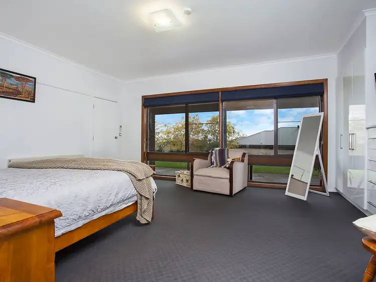 Fifth view of Homely house listing, 6 Vista Court, Camperdown VIC 3260