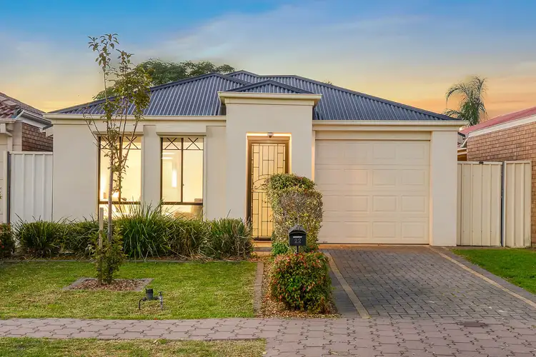 22 Mansfield Road, Northfield SA 5085