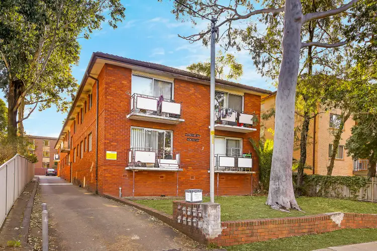 41 Memorial Avenue, Merrylands NSW 2160