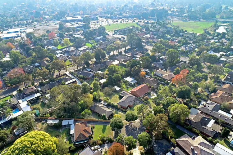 Fourth view of Homely house listing, 6 Robert Court, Croydon VIC 3136