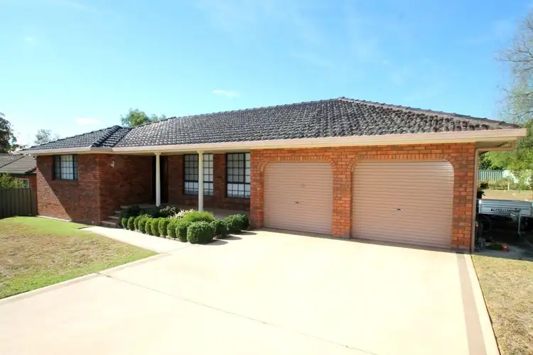 8 Simpson Street, Quirindi NSW 2343