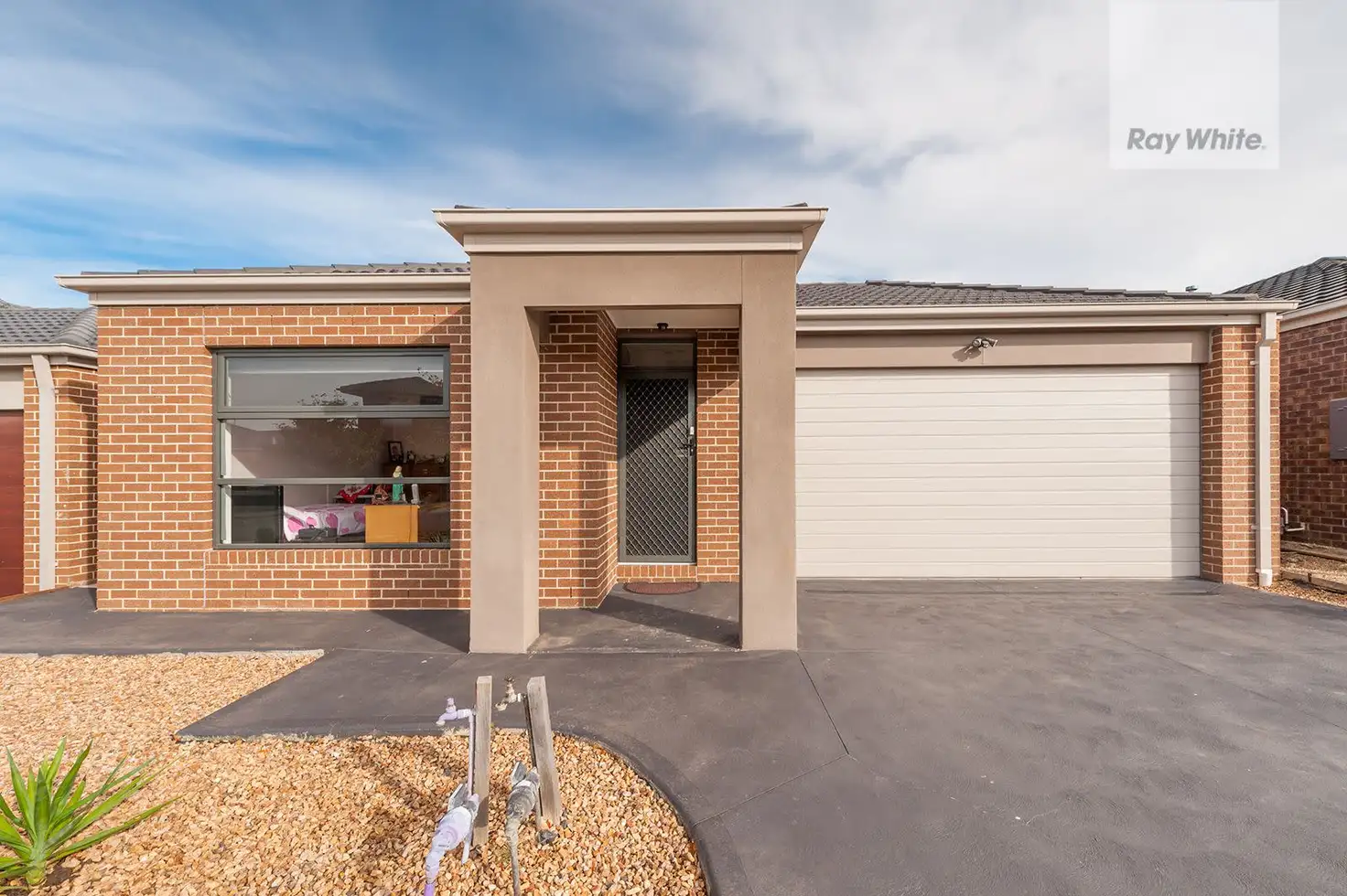 Main view of Homely house listing, 19 Oakgrove Drive, Craigieburn VIC 3064