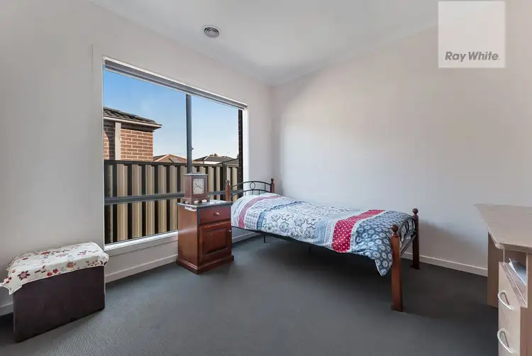 Sixth view of Homely house listing, 19 Oakgrove Drive, Craigieburn VIC 3064