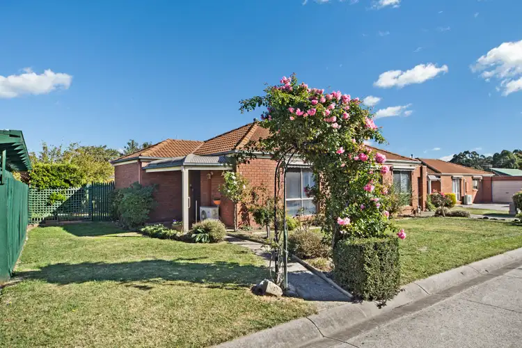 2/1 Canterbury Street, Brown Hill VIC 3350