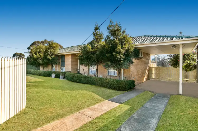 21 Melinga Crescent, Mornington VIC 3931