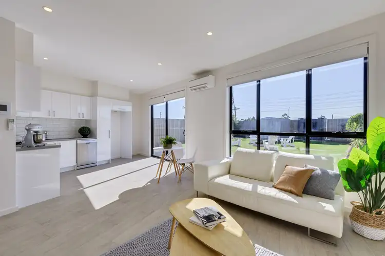 Sixth view of Homely townhouse listing, 1/16 Joan Court, Reservoir VIC 3073