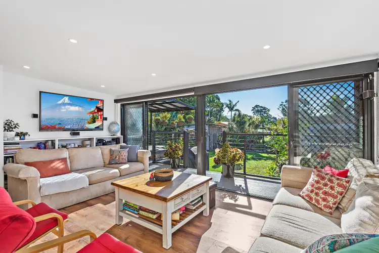 33 Wiley Street, Albion Park NSW 2527