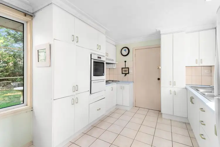 Fifth view of Homely unit listing, 1/115 Ferntree Gully Road, Mount Waverley VIC 3149