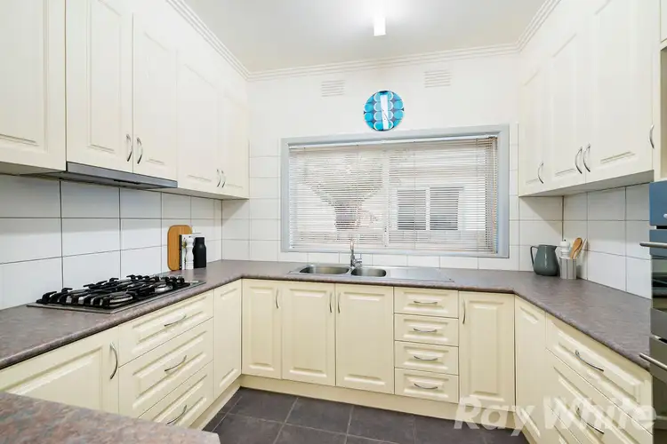 Sixth view of Homely house listing, 8 Evesham Road, Cheltenham VIC 3192