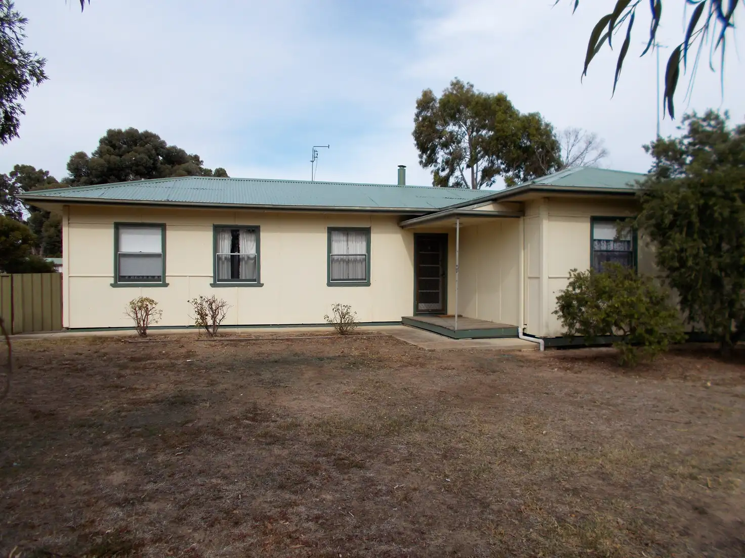 Main view of Homely house listing, 208 Victoria Parade, Bordertown SA 5268