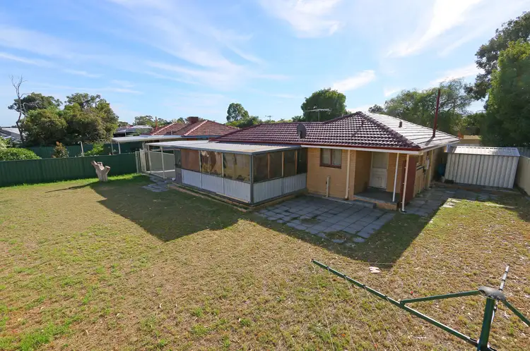 25 Foxwood Way, Langford WA 6147