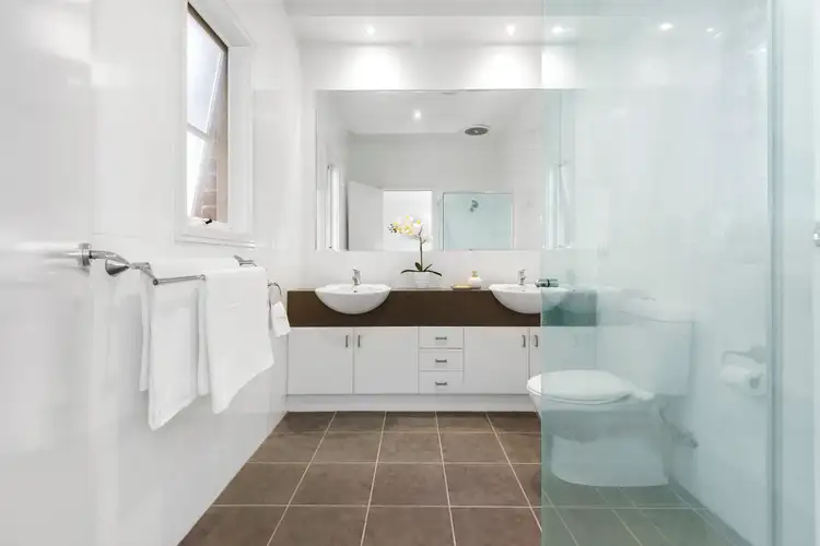 Fifth view of Homely townhouse listing, 2/24 Poath Road, Hughesdale VIC 3166