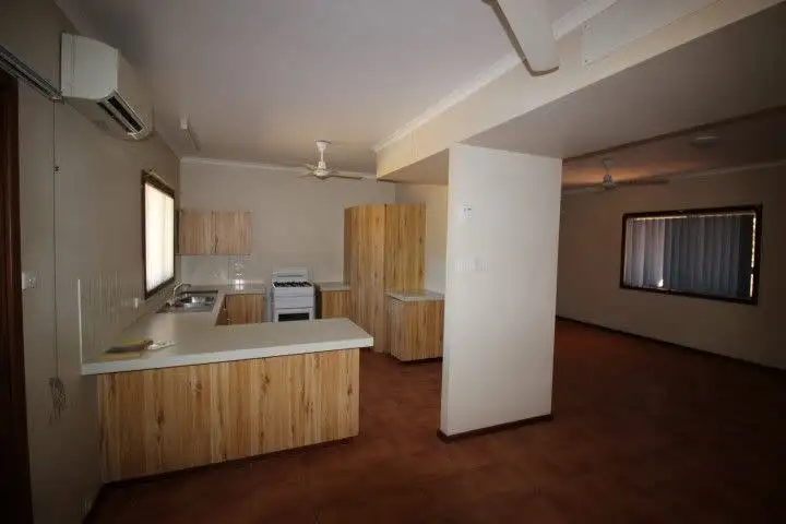 Fifth view of Homely house listing, 25 Spoonbill Crescent, South Hedland WA 6722