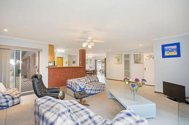 Third view of Homely house listing, 8 Mervyn Court, St Albans Park VIC 3219