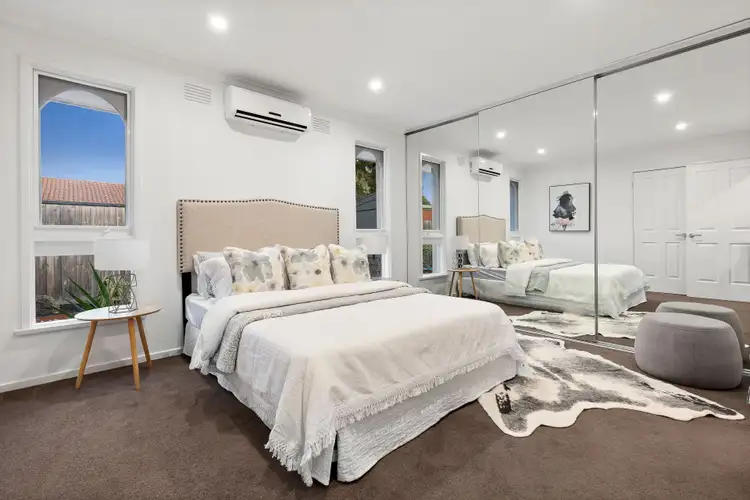Sixth view of Homely house listing, 4 Oakhurst Court, Frankston VIC 3199