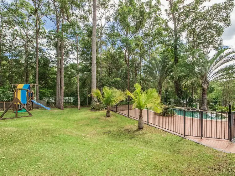 9 Lomatia Court, Bonogin QLD 4213