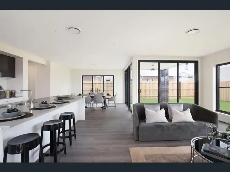 Second view of Homely house listing, 14 Majestic Crescent, Hemmant QLD 4174