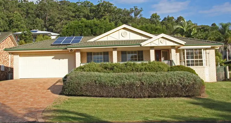 Main view of Homely house listing, 10 Ellerslie Crescent, Lakewood NSW 2443