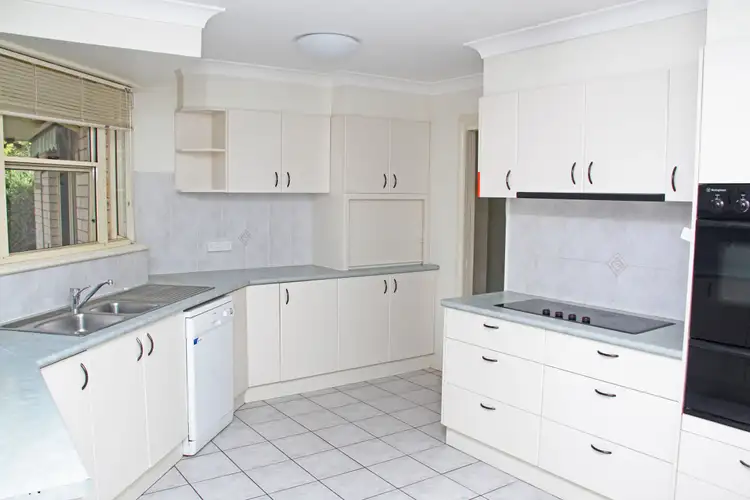 Seventh view of Homely house listing, 10 Ellerslie Crescent, Lakewood NSW 2443