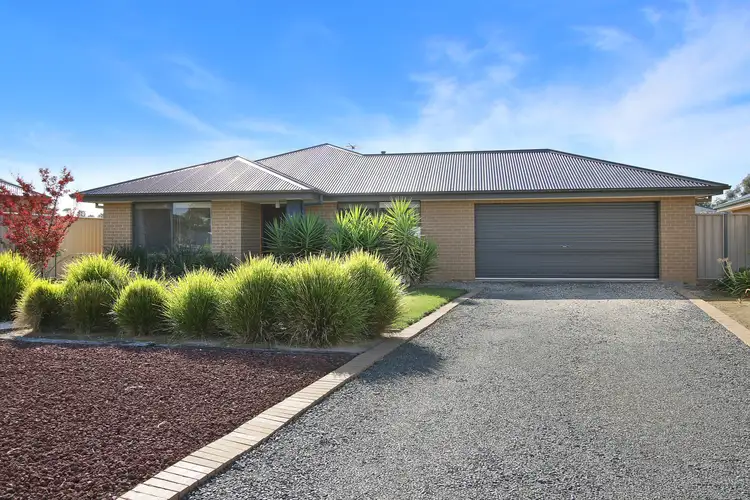 17 Britton Court, Jindera NSW 2642