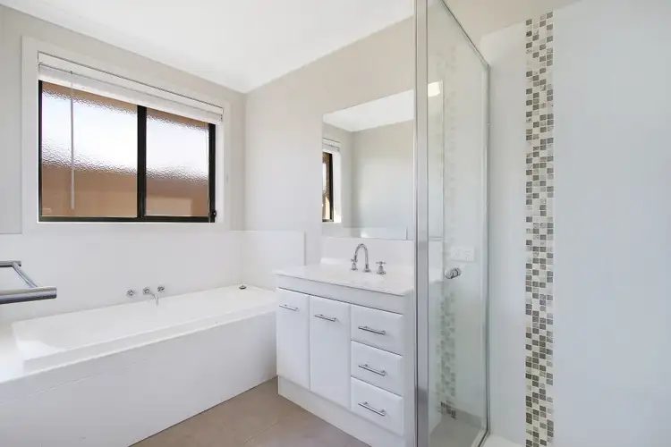 Sixth view of Homely house listing, 17 Britton Court, Jindera NSW 2642