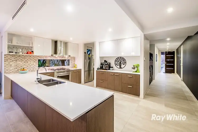 16 Worthington Boulevard, Pakenham VIC 3810