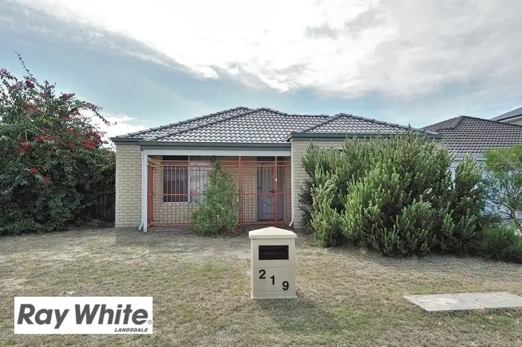 219 Landsdale Road, Landsdale WA 6065