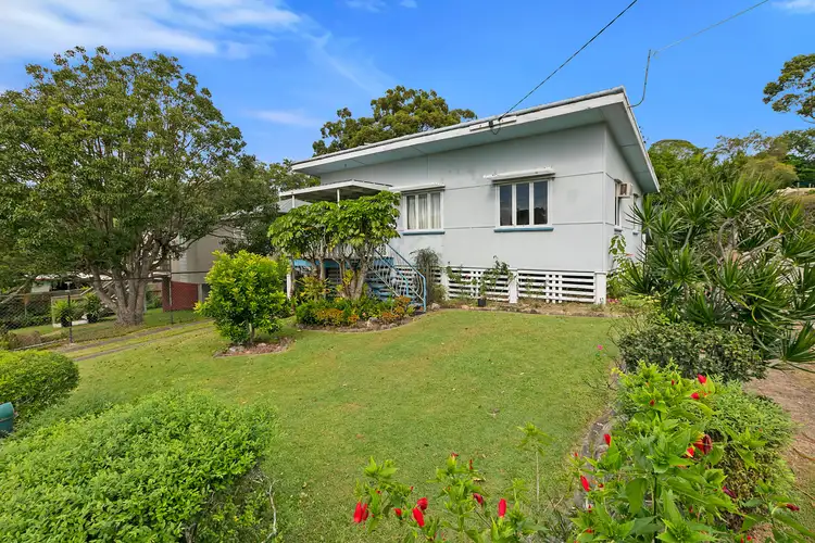 37 David Road, Holland Park QLD 4121
