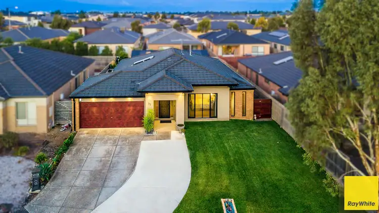 Second view of Homely house listing, 11 Guilford Court, Truganina VIC 3029