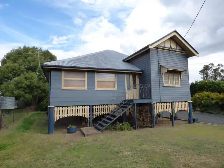 82 Alfred Street, St George QLD 4487