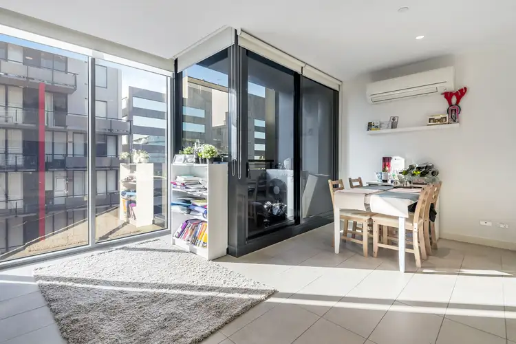 Fourth view of Homely apartment listing, 911/74 Queens Road, Melbourne VIC 3004