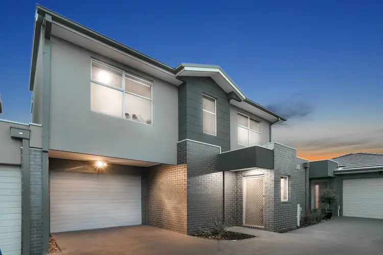 Main view of Homely townhouse listing, 2/258 Hilton Street, Glenroy VIC 3046