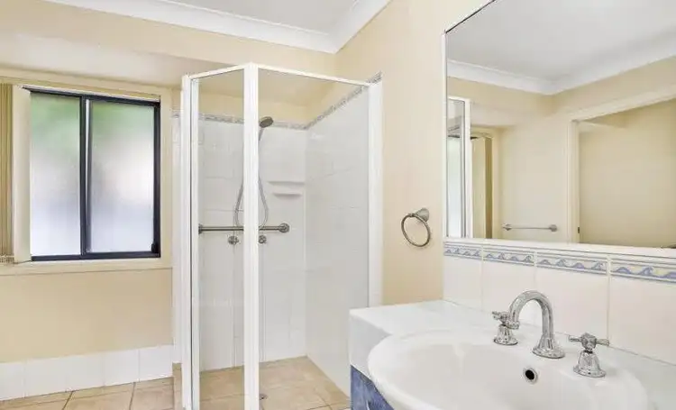 Fifth view of Homely house listing, 2 Newfarm Place, Banora Point NSW 2486