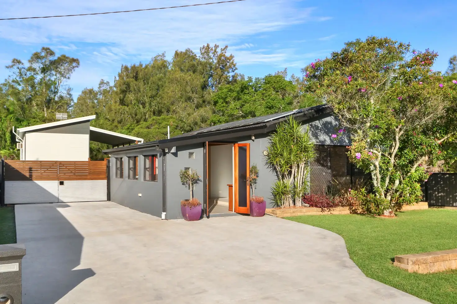 Main view of Homely house listing, 21 Ilumba Avenue, Davistown NSW 2251