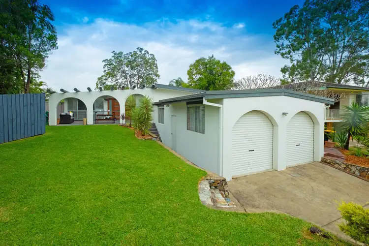 26 Algona Street, Holland Park West QLD 4121