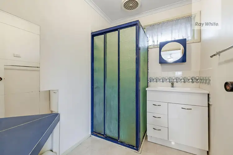 Seventh view of Homely house listing, 4 Eastgate Road, Craigieburn VIC 3064