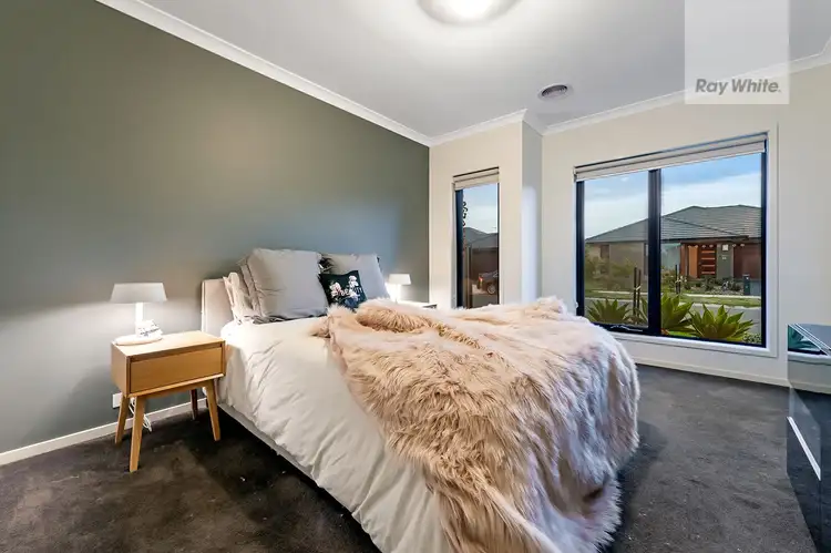 Seventh view of Homely house listing, 4 Mountleigh Circuit, Craigieburn VIC 3064