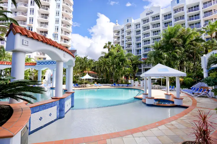 2082/2623-2633 Gold Coast Highway, Broadbeach QLD 4218