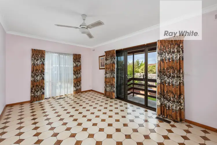 Sixth view of Homely house listing, 7 Ashbrook Circuit, Bundoora VIC 3083