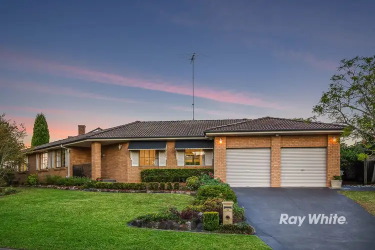 16 Chiltern Crescent, Castle Hill NSW 2154