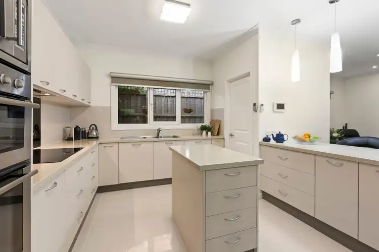 Fifth view of Homely house listing, 3 Francesca Court, Frankston VIC 3199