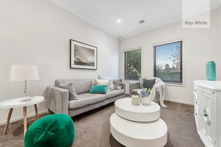 Fourth view of Homely house listing, 5 Osprey Place, Craigieburn VIC 3064