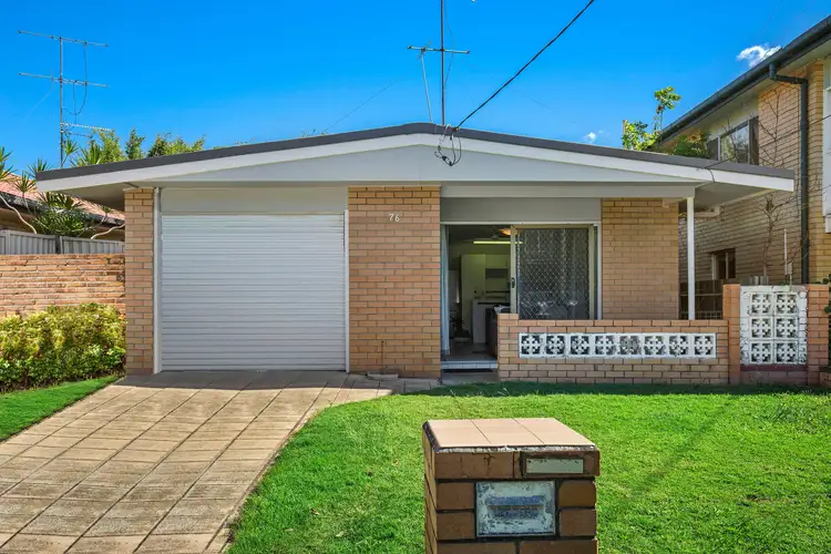 76 Sunshine Parade, Miami QLD 4220